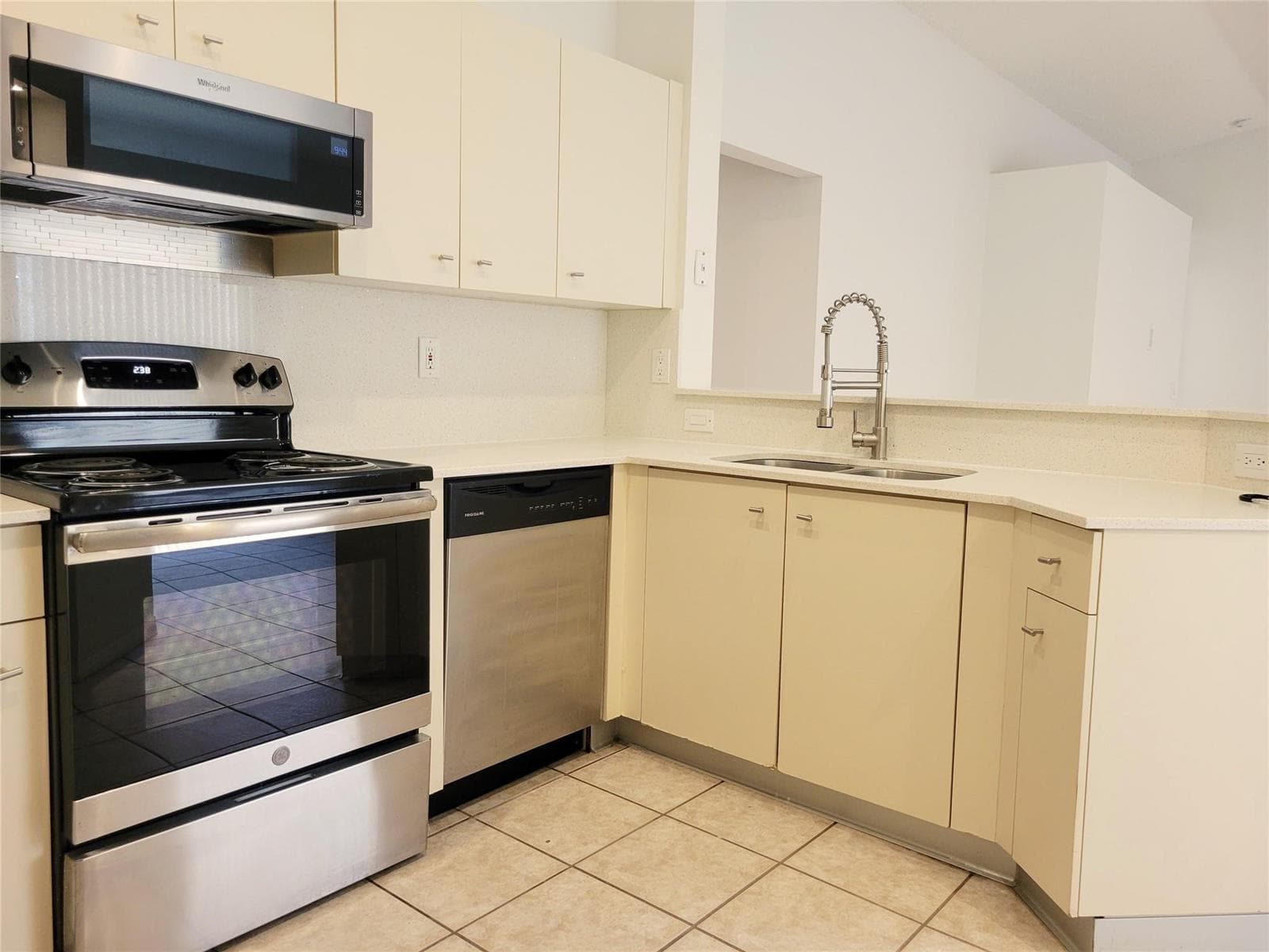 1409 Sabal Trail, Weston, FL 33327 — zdjęcie 3