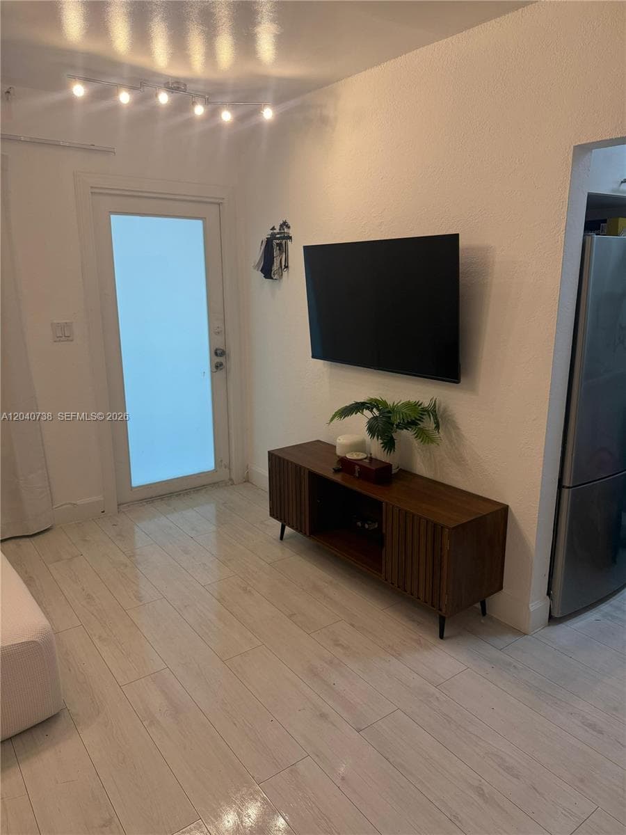 344 Meridian Ave # 2B, Miami Beach, FL 33139 — zdjęcie 4