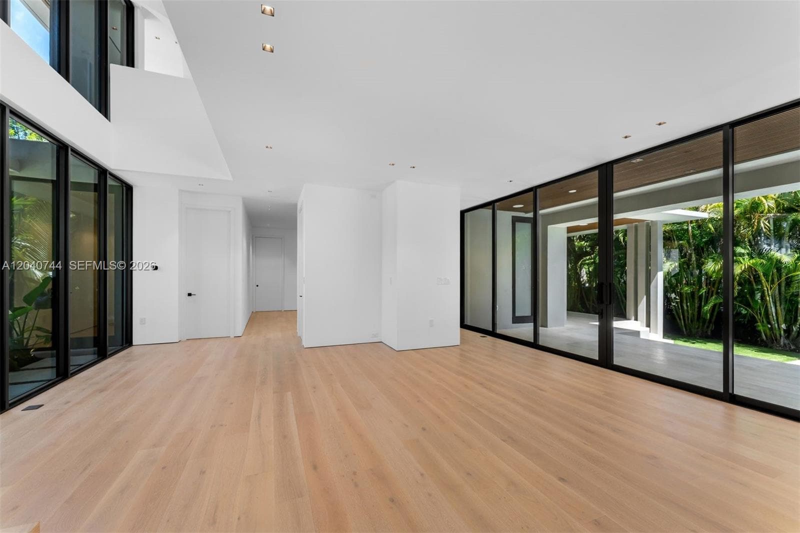 165 Hampton Ln, Key Biscayne, FL 33149 — zdjęcie 3