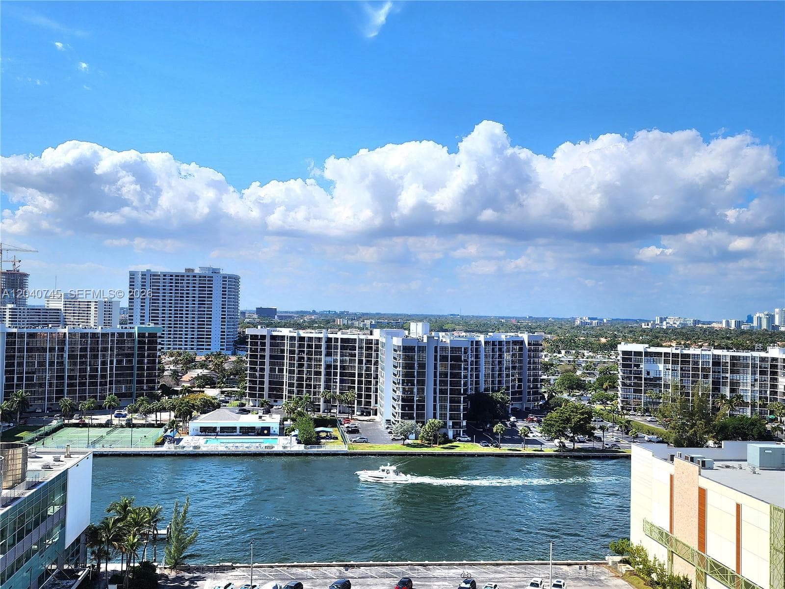 3505 S Ocean Dr # PENTHOUSE 1502, Hollywood, FL 33019 — zdjęcie 3