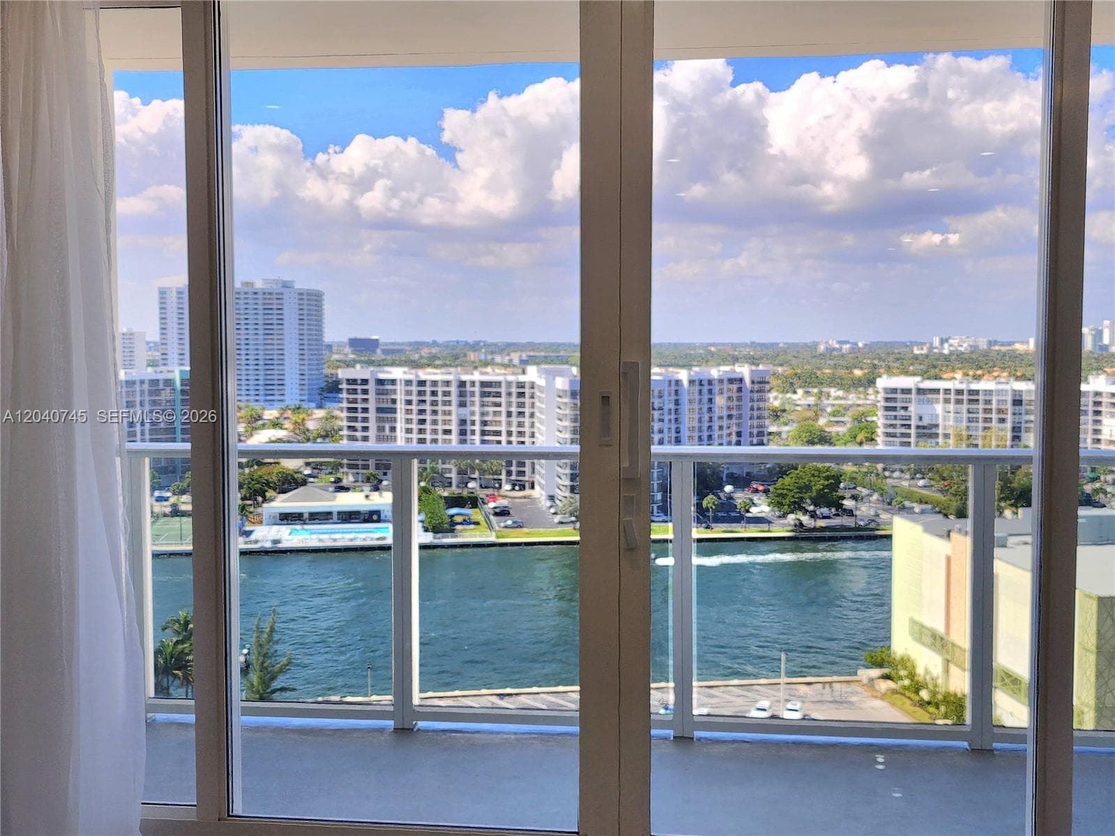 3505 S Ocean Dr # PENTHOUSE 1502, Hollywood, FL 33019 — zdjęcie 5