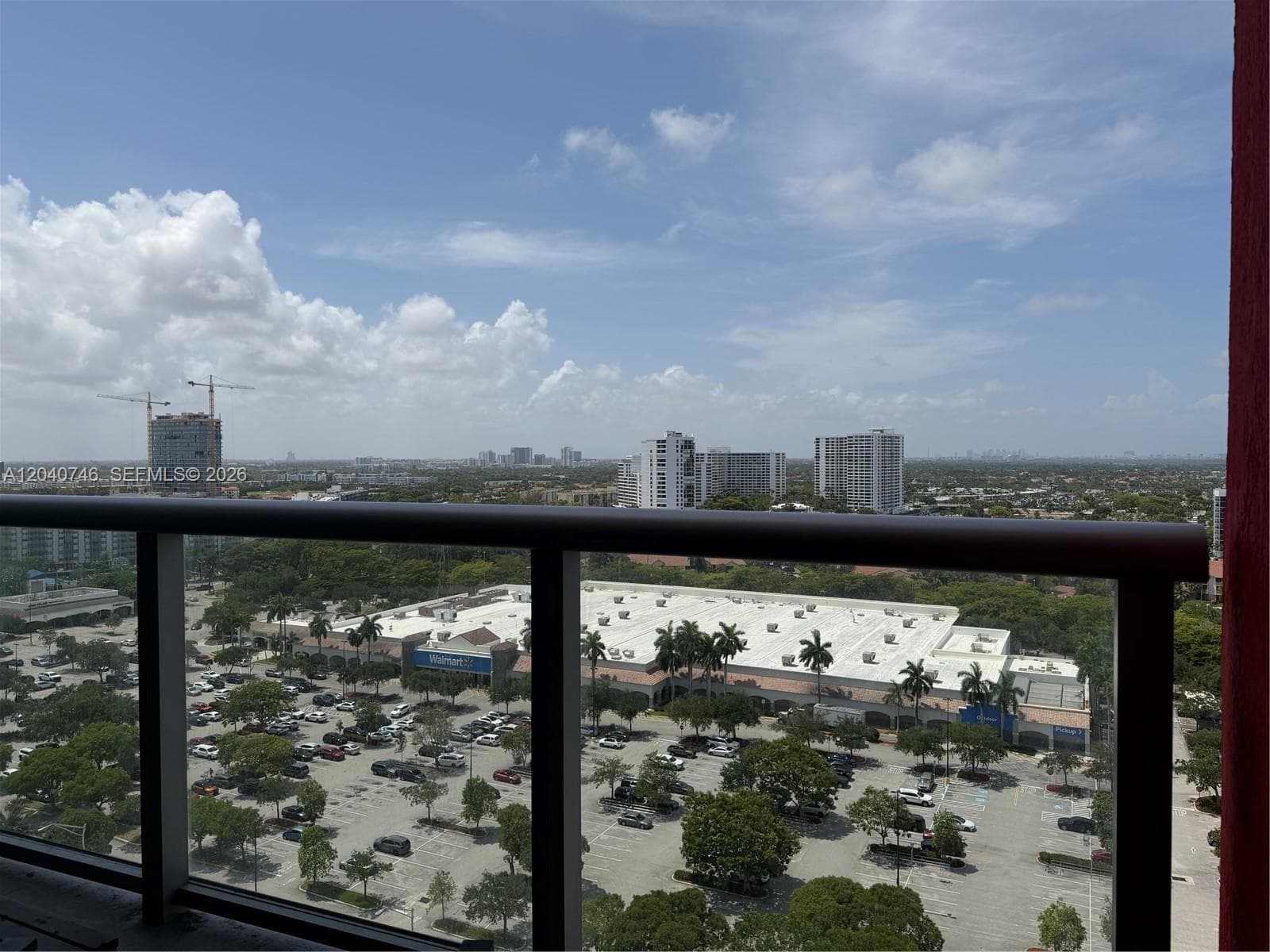2602 E Hallandale Beach Blvd # R1910, Hallandale Beach, FL 33009 — zdjęcie 3