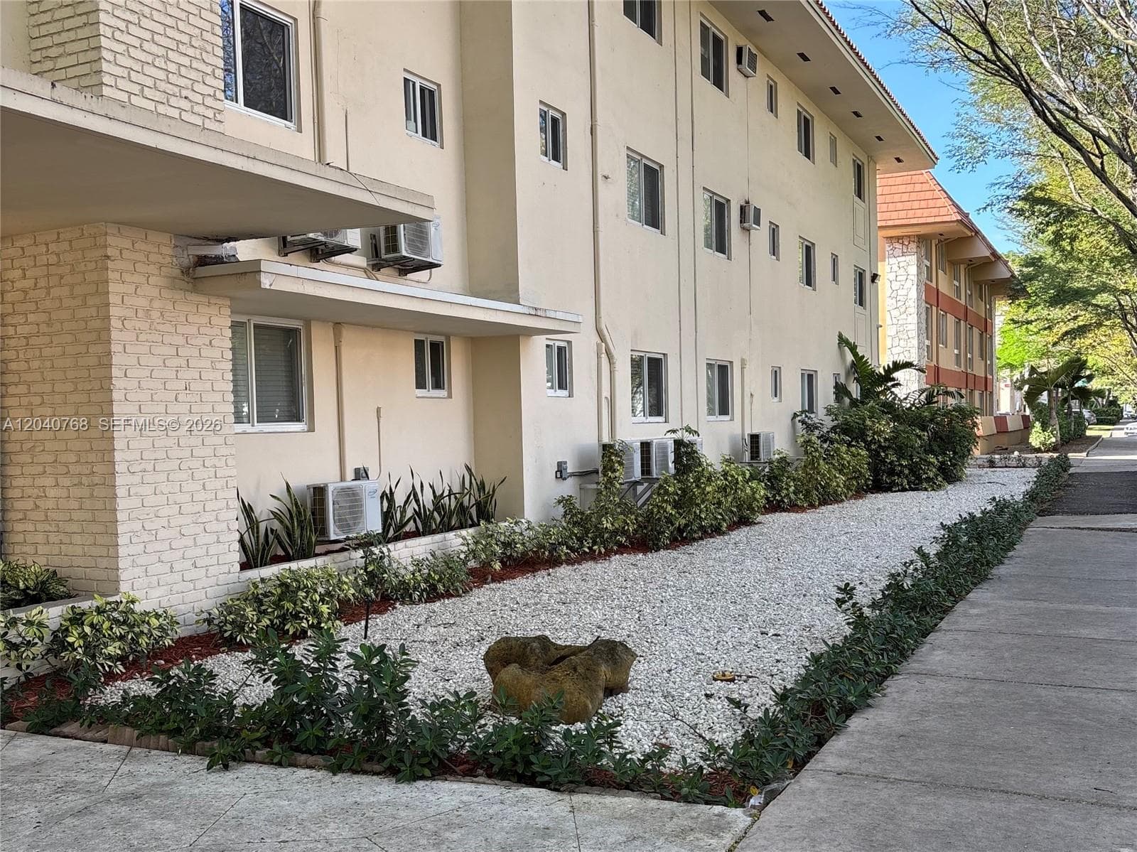1014 Salzedo St # 309, Coral Gables, FL 33134 — zdjęcie 2