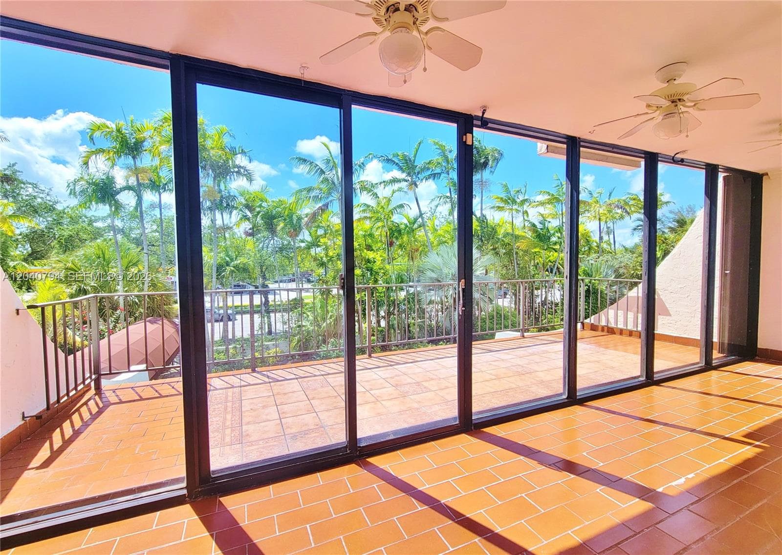 77 Crandon Blvd # 2B, Key Biscayne, FL 33149 — zdjęcie 2
