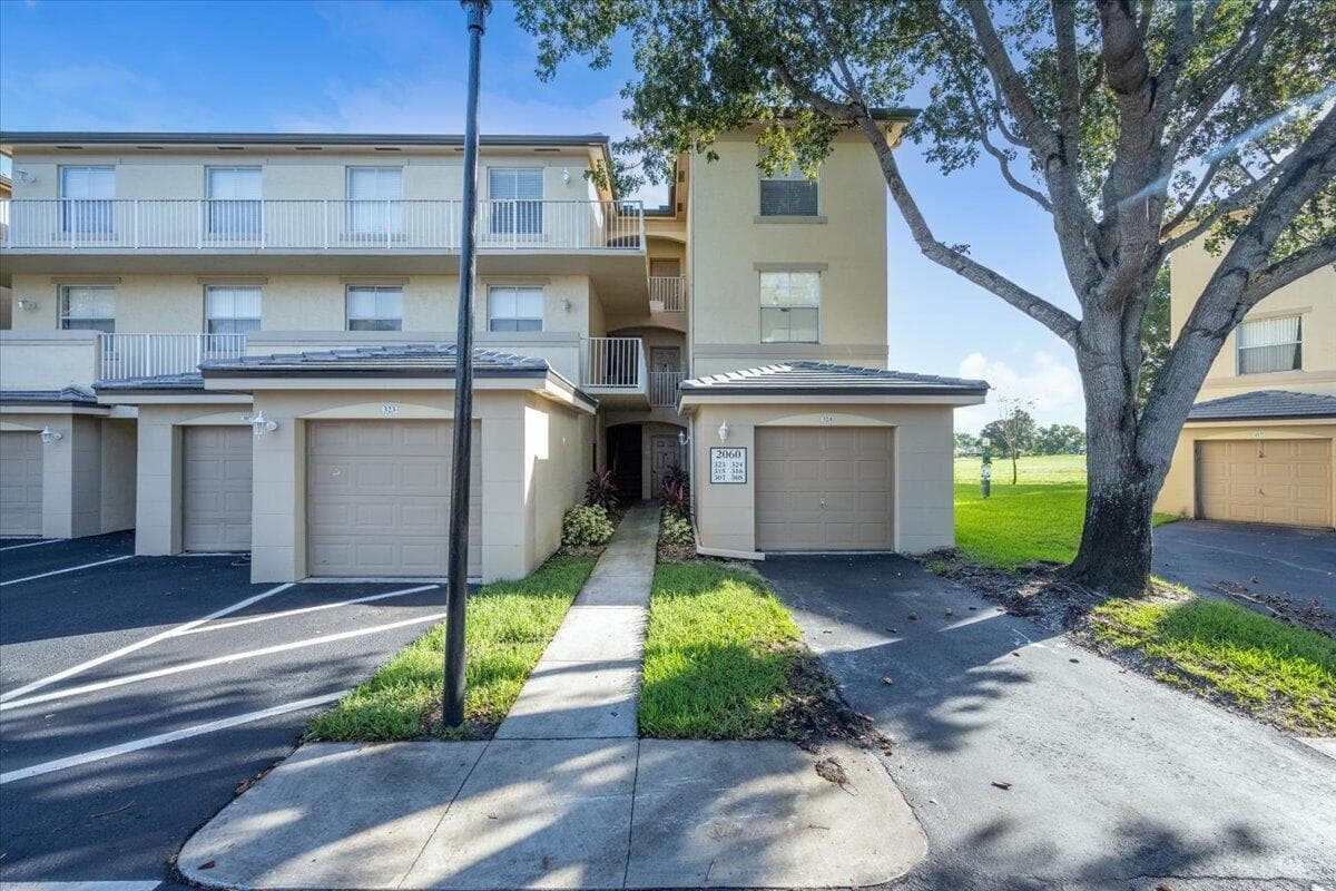 2060 Greenview Shores Boulevard # 308, Wellington, FL 33414 — zdjęcie 2