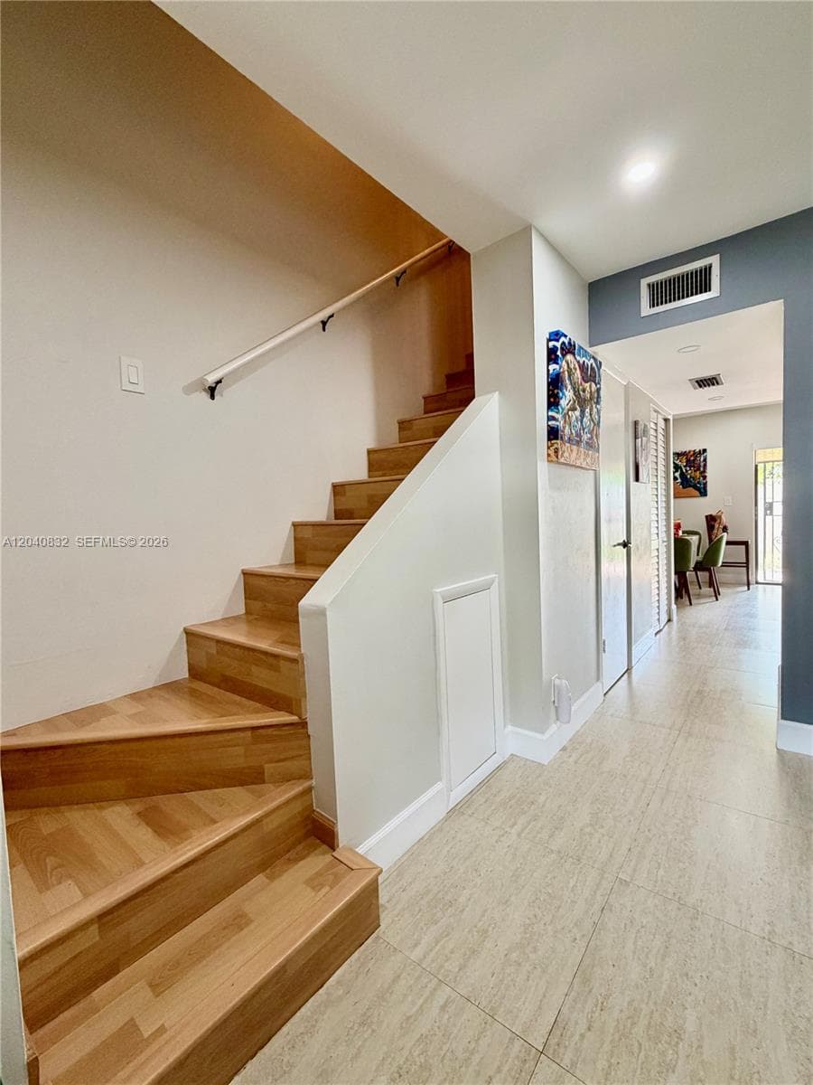 6667 Miller Dr # 15, South Miami, FL 33155 — zdjęcie 5