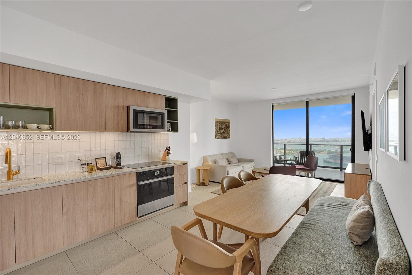 159 NE 6th St # 3916, Miami, FL 33132 — zdjęcie 2