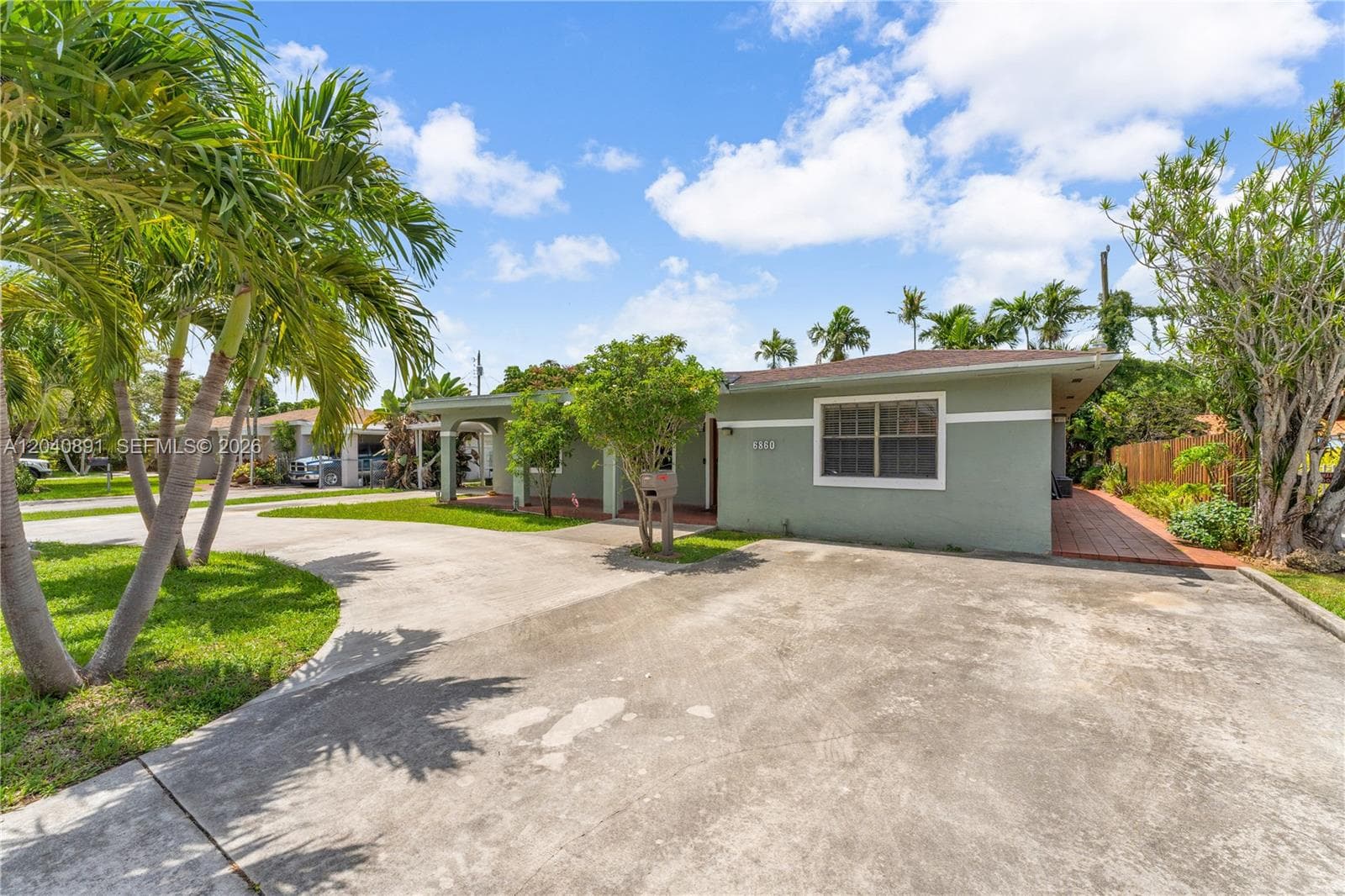 6860 SW 18th St, Miami, FL 33155 — zdjęcie 3