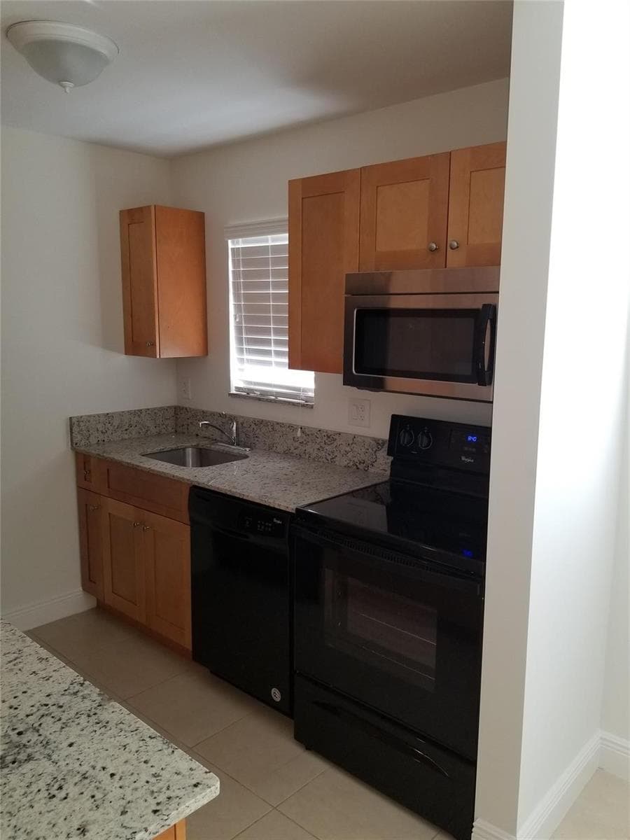 5171 Eadie Place # Unit # 5171 - 5177, West Palm Beach, FL 33407 — zdjęcie 2