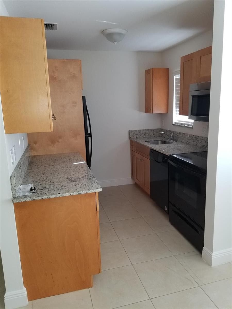 5171 Eadie Place # Unit # 5171 - 5177, West Palm Beach, FL 33407 — zdjęcie 4