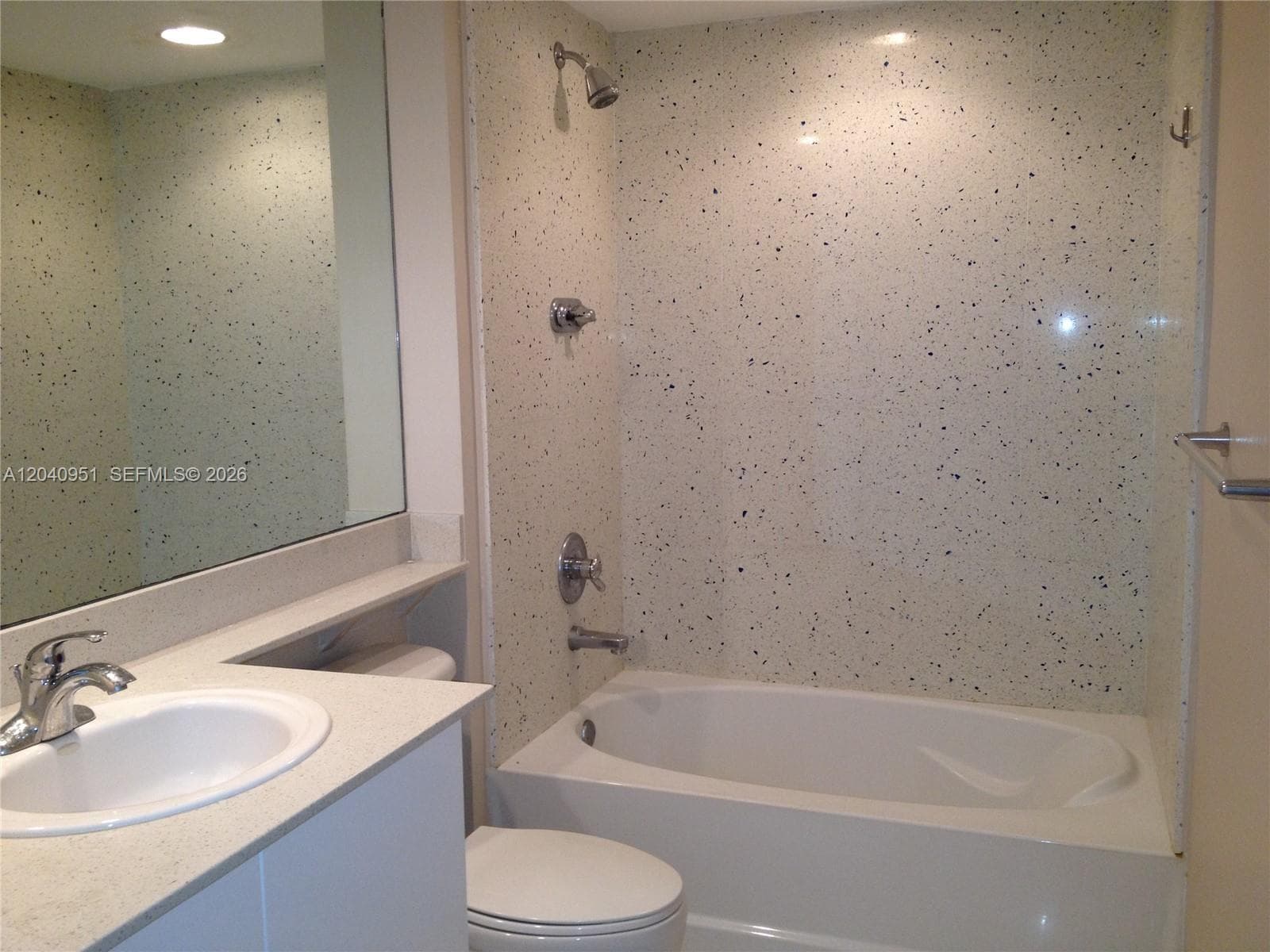 325 S Biscayne Blvd # 1414, Miami, FL 33131 — zdjęcie 3