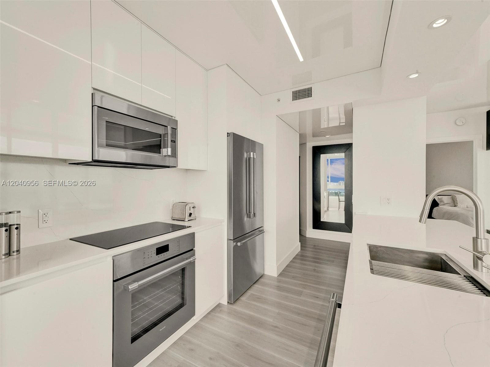 6365 Collins Ave # 2407, Miami Beach, FL 33141 — zdjęcie 3