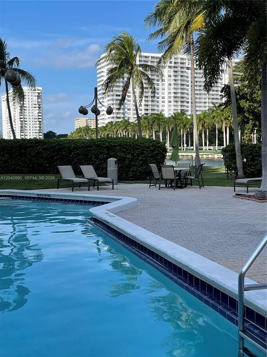18181 NE 31st ct # 305, Aventura, FL 33160 — zdjęcie 3