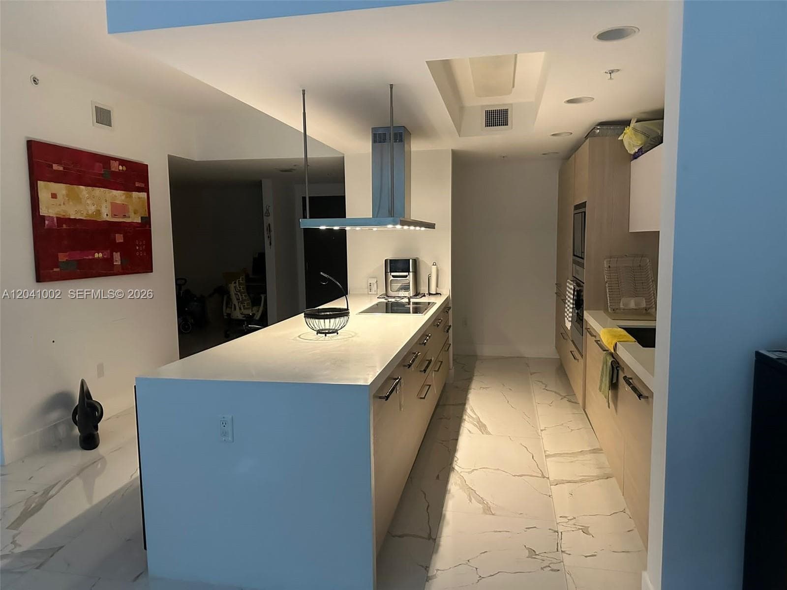 17301 Biscayne Blvd # 206, North Miami Beach, FL 33160 — zdjęcie 2