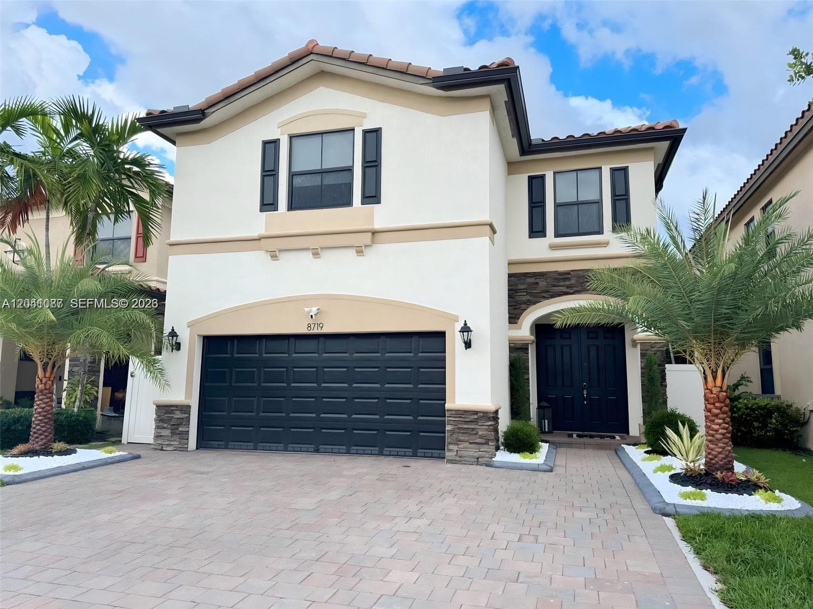 8719 W 33rd Ave, Hialeah, FL 33018