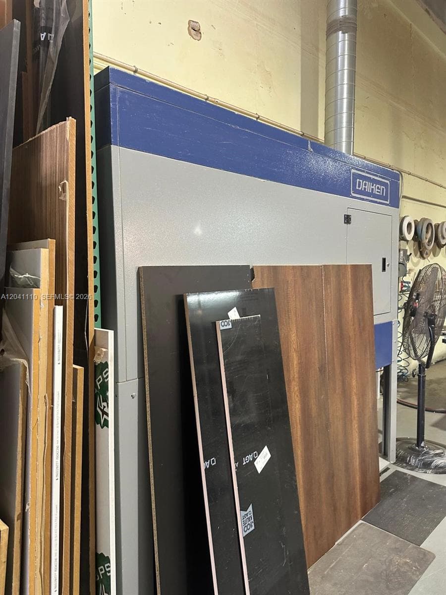 Cabinet Manufacturing, Hialeah FL 33016 — zdjęcie 4