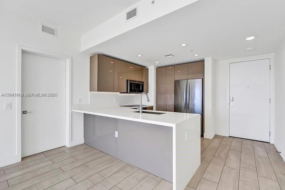 2000 S Metropica Way # 907, Sunrise, FL 33323 — zdjęcie 4