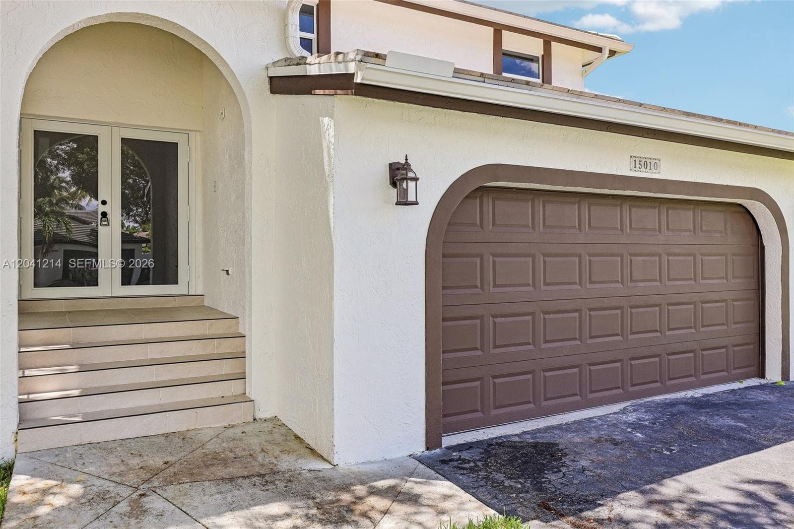 15010 E Falcons Lea Dr, Davie, FL 33331 — zdjęcie 2