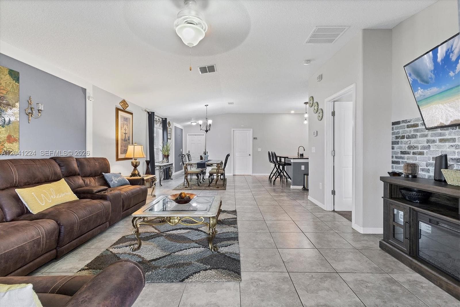 16505 Myrtle Sand DR, Other City - In The State Of Florida, FL 33598 — zdjęcie 5