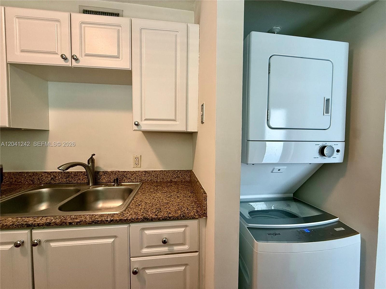 7800 Collins Ave # 407, Miami Beach, FL 33141 — zdjęcie 3