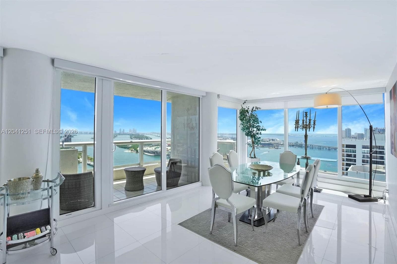 1717 N Bayshore Dr # D-3931, Miami, FL 33132 — zdjęcie 3