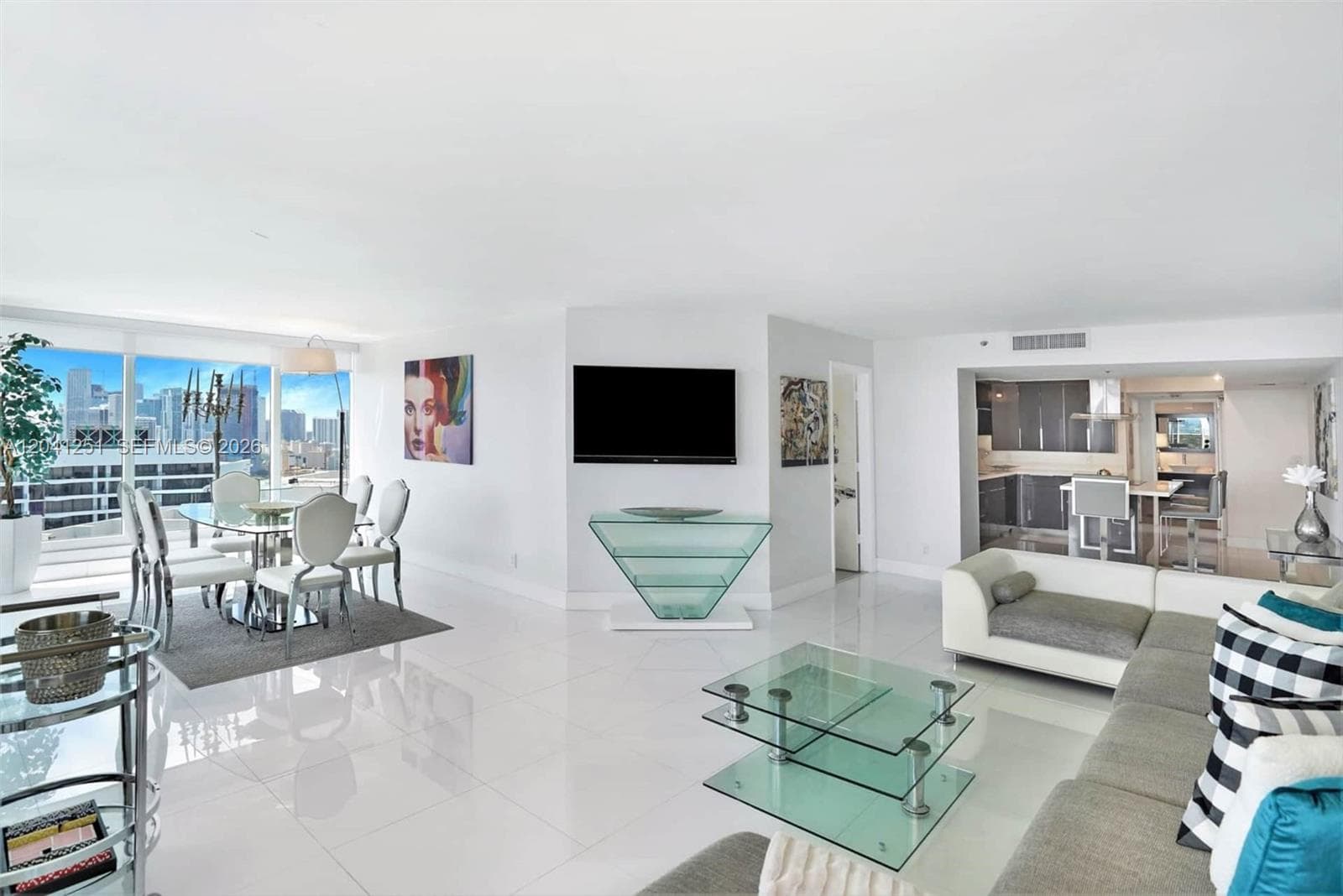 1717 N Bayshore Dr # D-3931, Miami, FL 33132 — zdjęcie 4