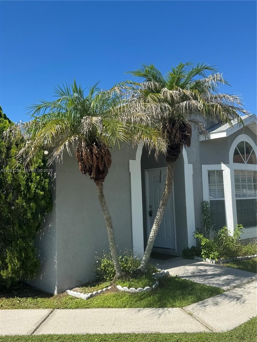 2399 Harbor Town Drive, Other City - In The State Of Florida, FL 34744 — zdjęcie 3