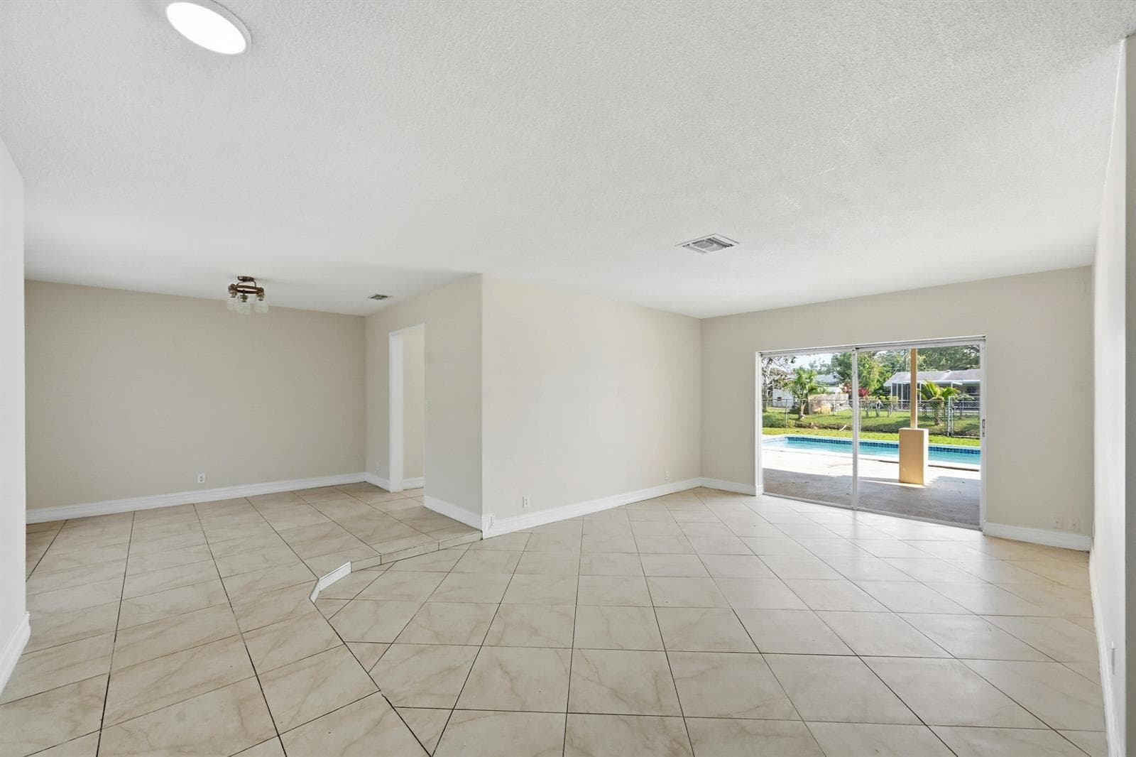 1430 NW 73rd Avenue NW, Plantation, FL 33313 — zdjęcie 5