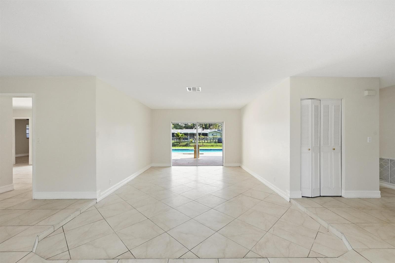 1430 NW 73rd Avenue NW, Plantation, FL 33313 — zdjęcie 4