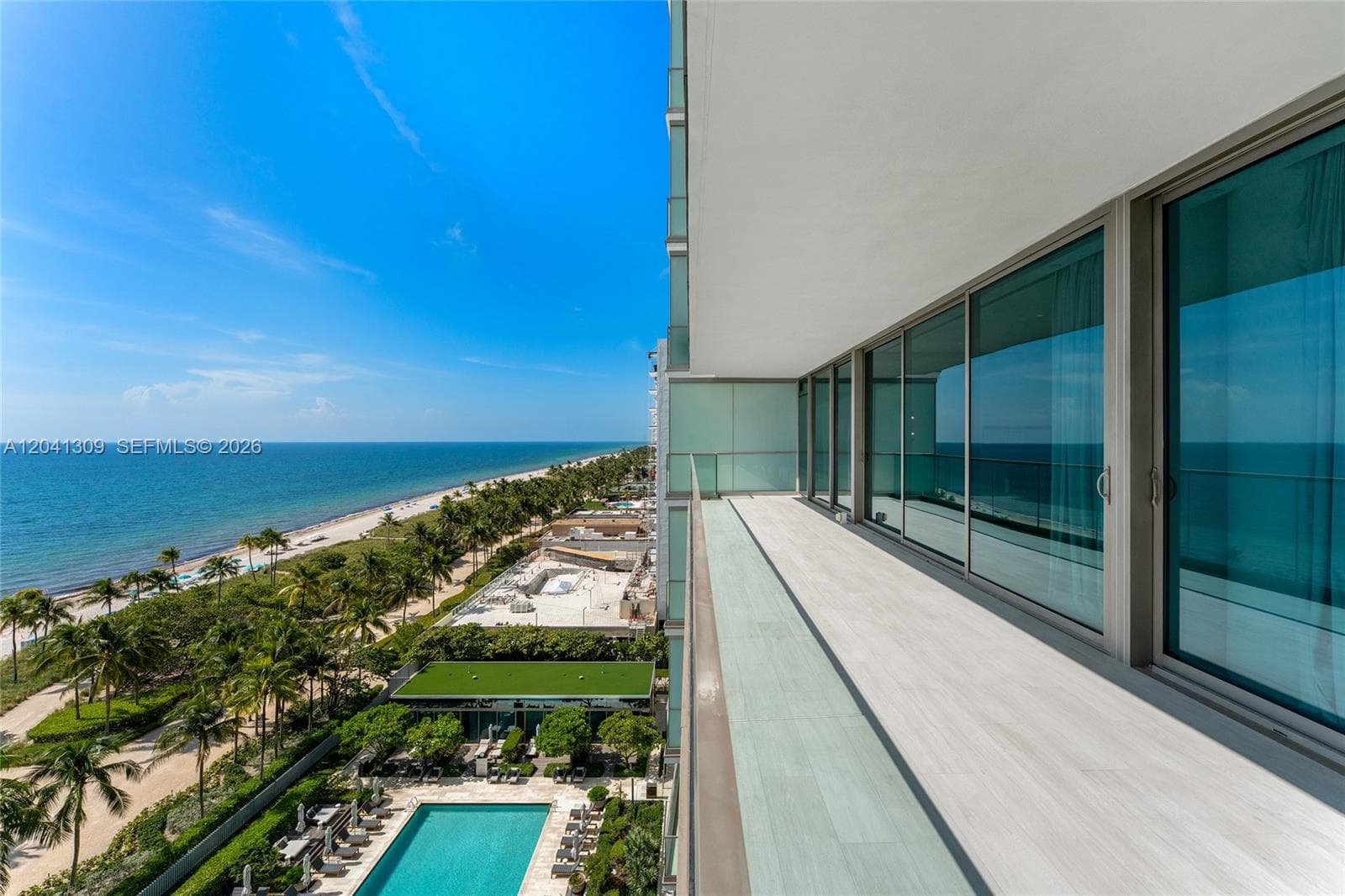 10201 Collins Ave # 906, Bal Harbour, FL 33154 — zdjęcie 3