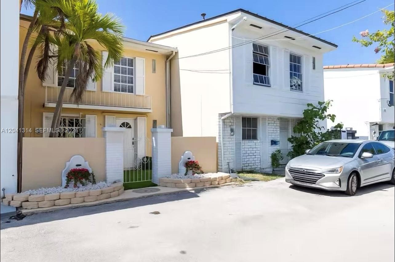 1949 NE 123rd St # 0, North Miami, FL 33181 — zdjęcie 2