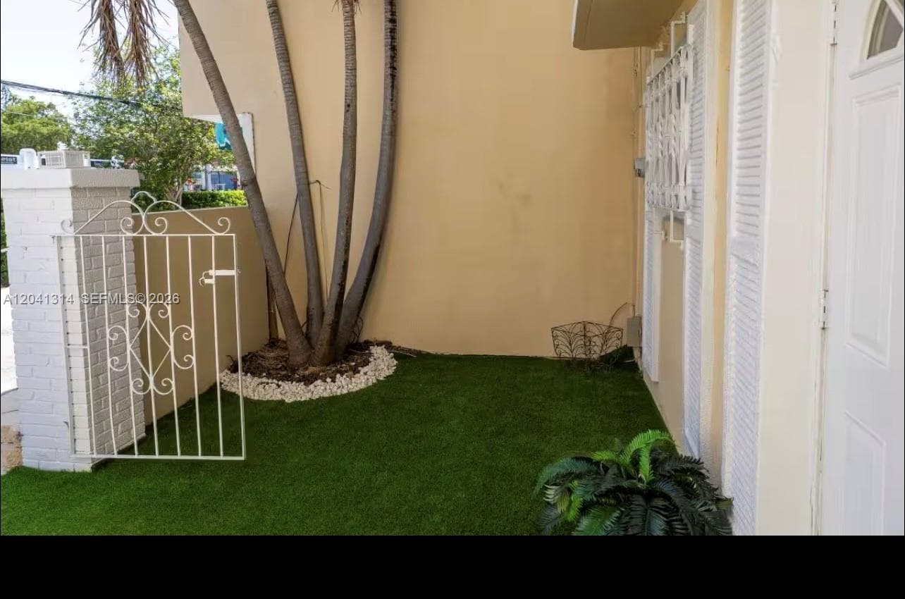 1949 NE 123rd St # 0, North Miami, FL 33181 — zdjęcie 3