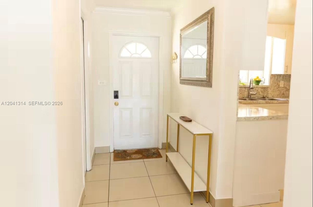 1949 NE 123rd St # 0, North Miami, FL 33181 — zdjęcie 4