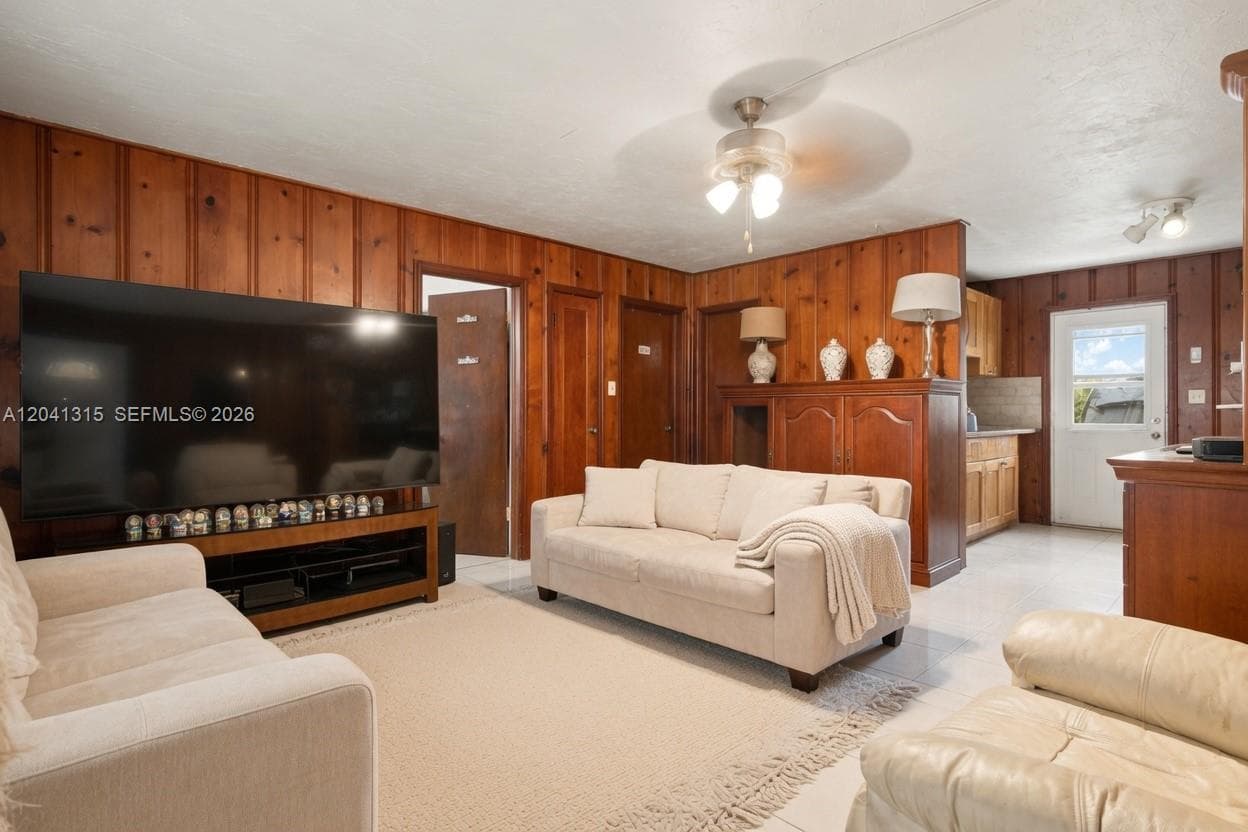 2118 Coolidge St, Hollywood, FL 33020 — zdjęcie 4