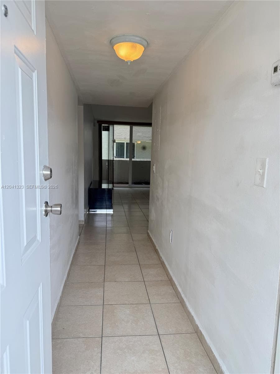 10090 NW 80th Ct # 1241, Hialeah Gardens, FL 33016 — zdjęcie 4