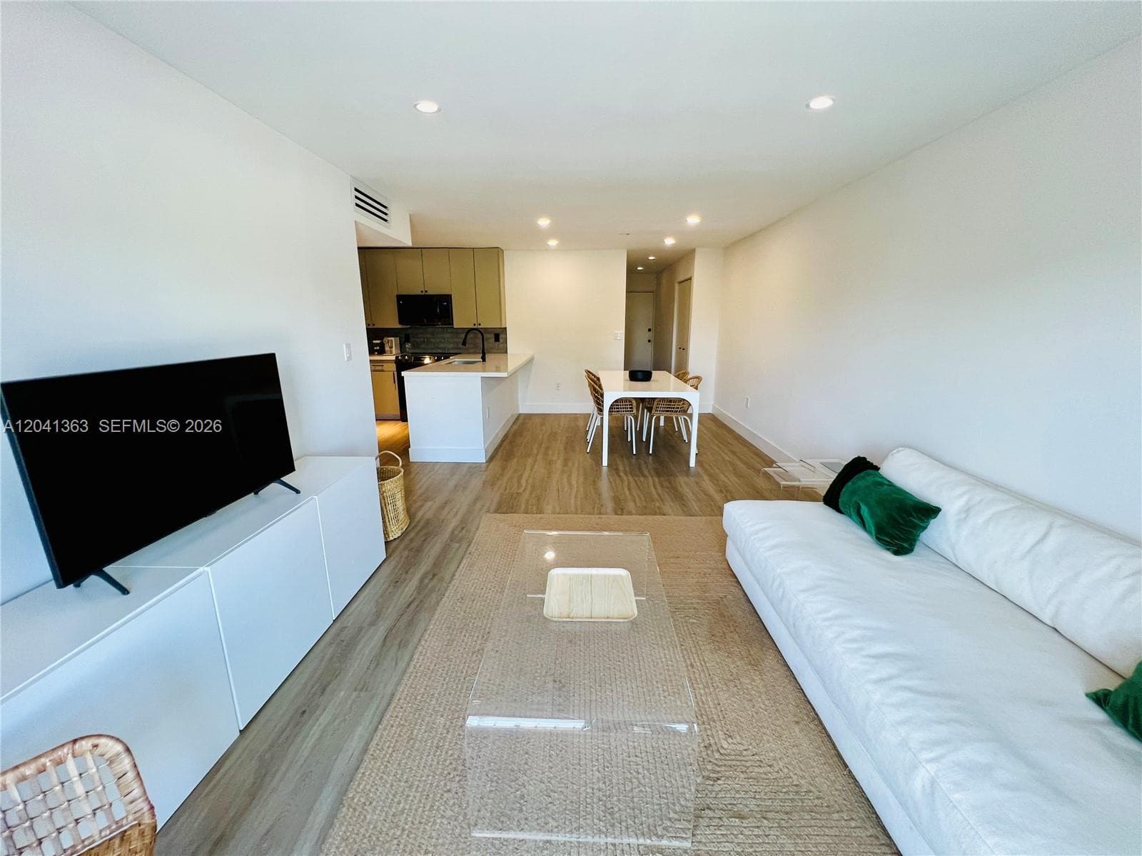 1900 Meridian Ave # 306, Miami Beach, FL 33139 — zdjęcie 4