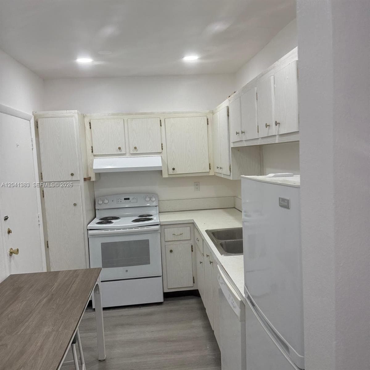 9159 SW 77th Ave # 211, Miami, FL 33156 — zdjęcie 2