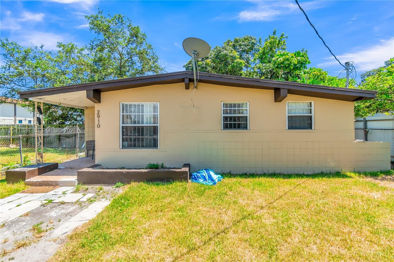 2910 NW 47th St, Miami, FL 33142 — zdjęcie 2