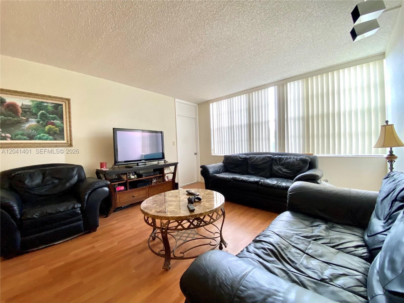 1300 Saint Charles Pl # 420, Pembroke Pines, FL 33026 — zdjęcie 2