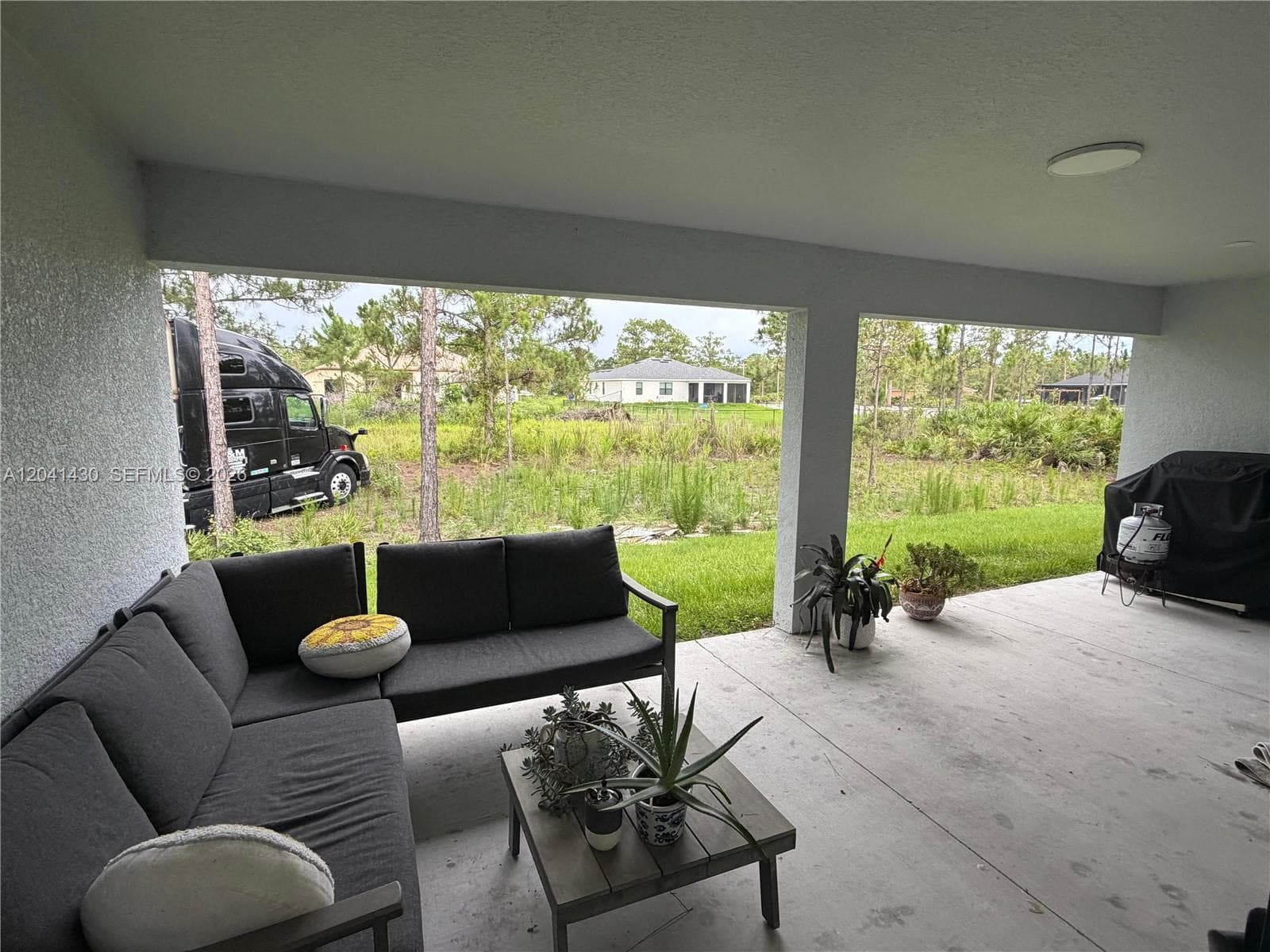 1006 Rush Ave, Lehigh Acres, FL 33972 — zdjęcie 5