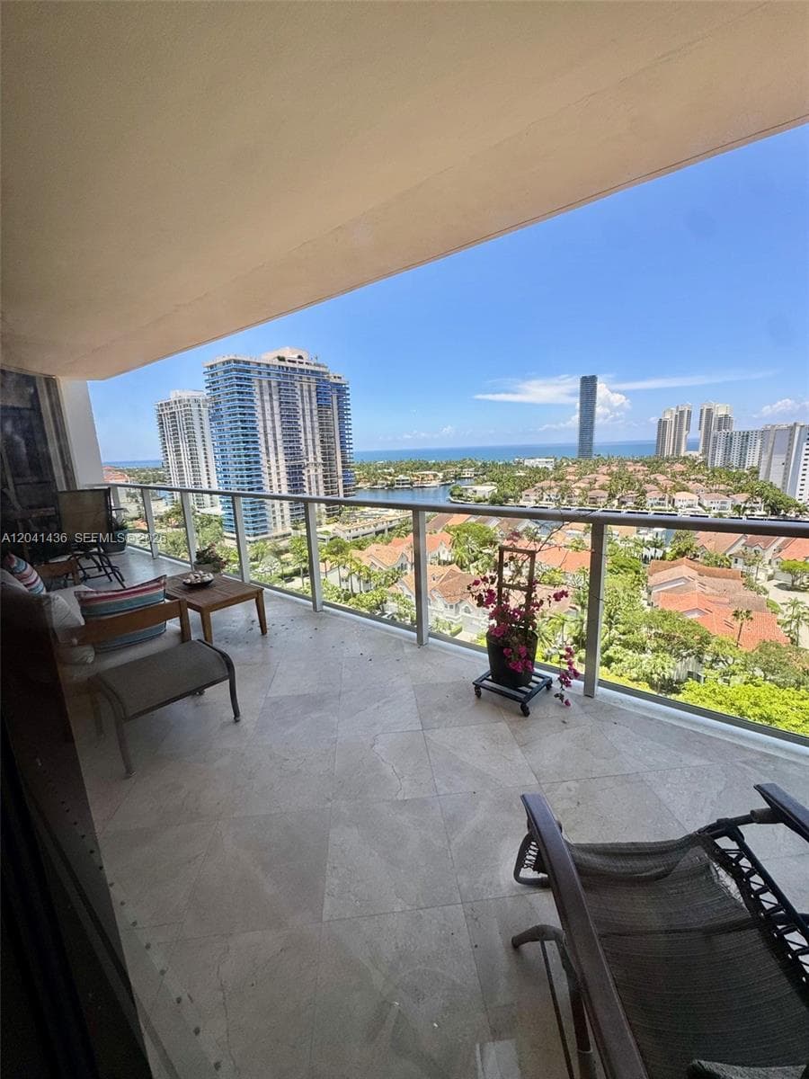 19500 Turnberry Way # 15F, Aventura, FL 33180 — zdjęcie 3
