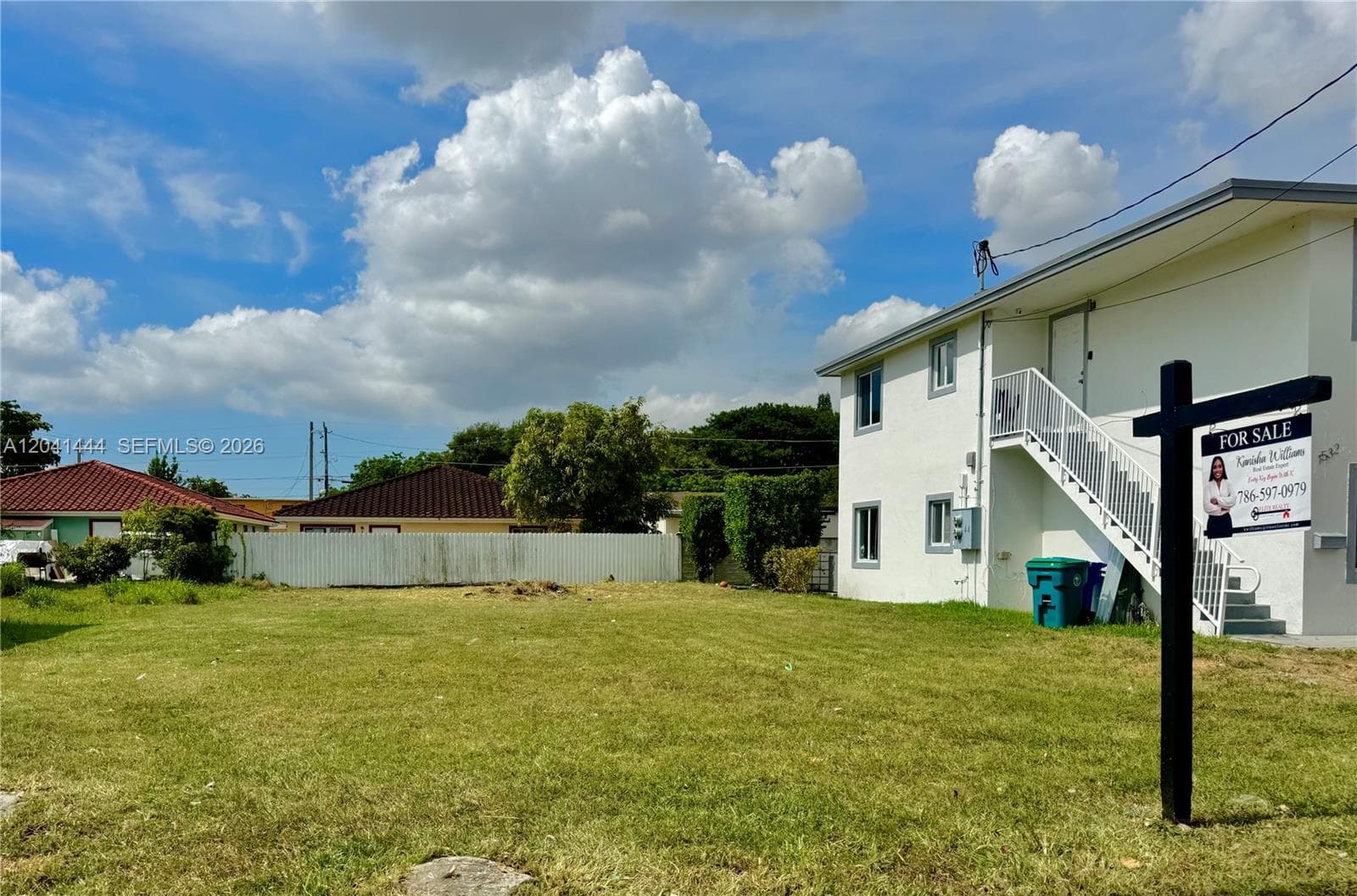 1512 NW 60th St, Miami, FL 33142 — zdjęcie 2