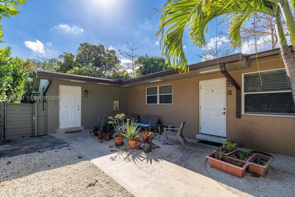 2470 NE 182nd Ter # 1, North Miami Beach, FL 33160 — zdjęcie 2