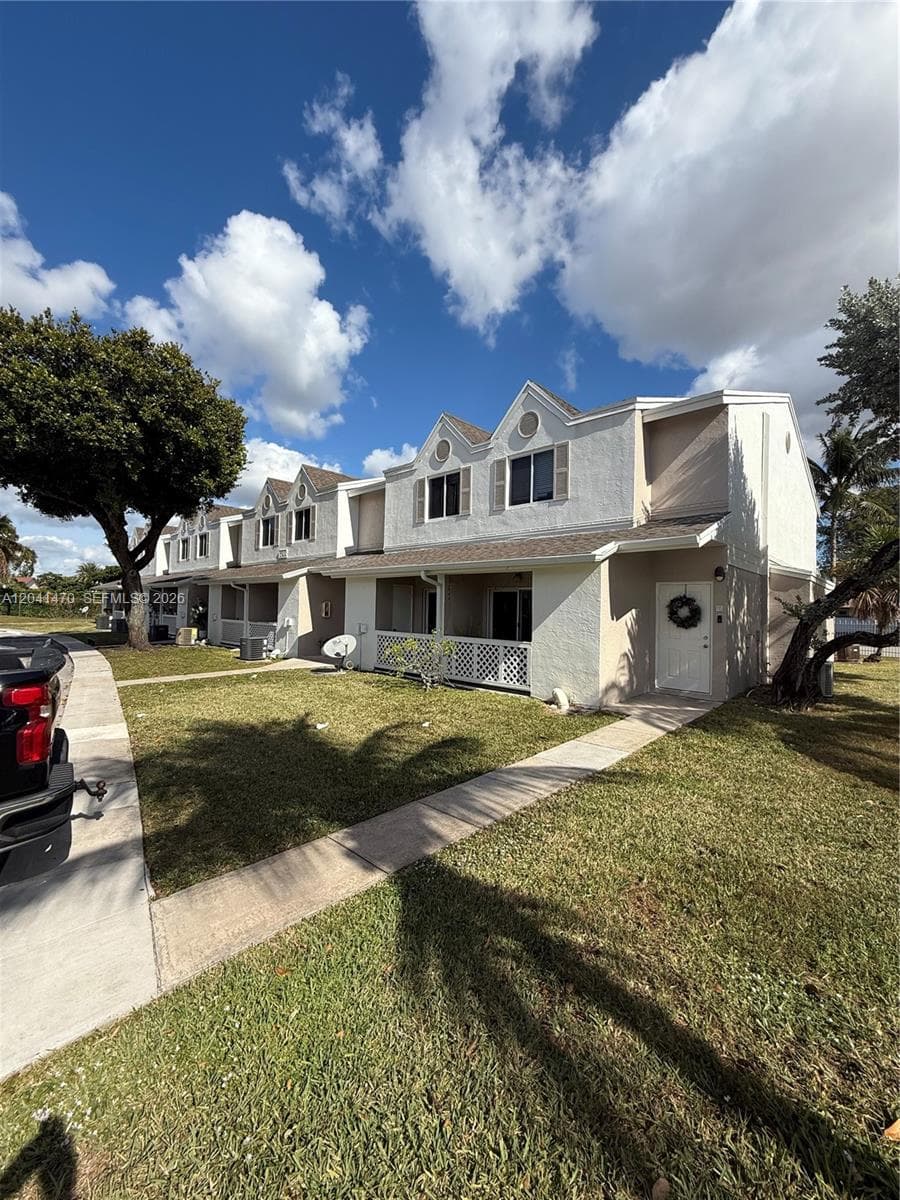 17515 NW 67th Ct # G-22, Hialeah, FL 33015 — zdjęcie 2