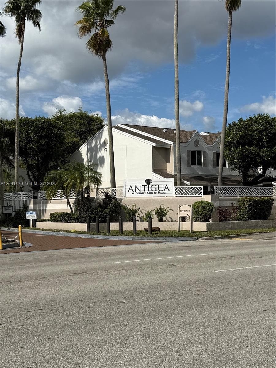17515 NW 67th Ct # G-22, Hialeah, FL 33015 — zdjęcie 3