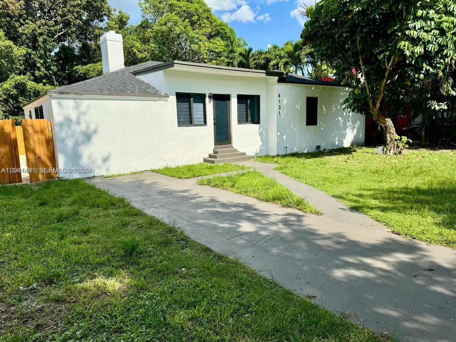 4131 NW 11th Pl, Miami, FL 33127 — zdjęcie 3