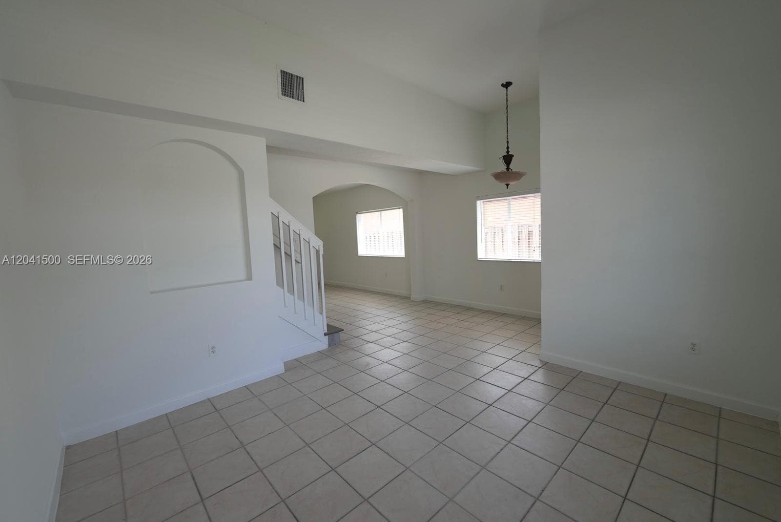 8836 SW 221 TERR, Miami, FL 33190 — zdjęcie 2