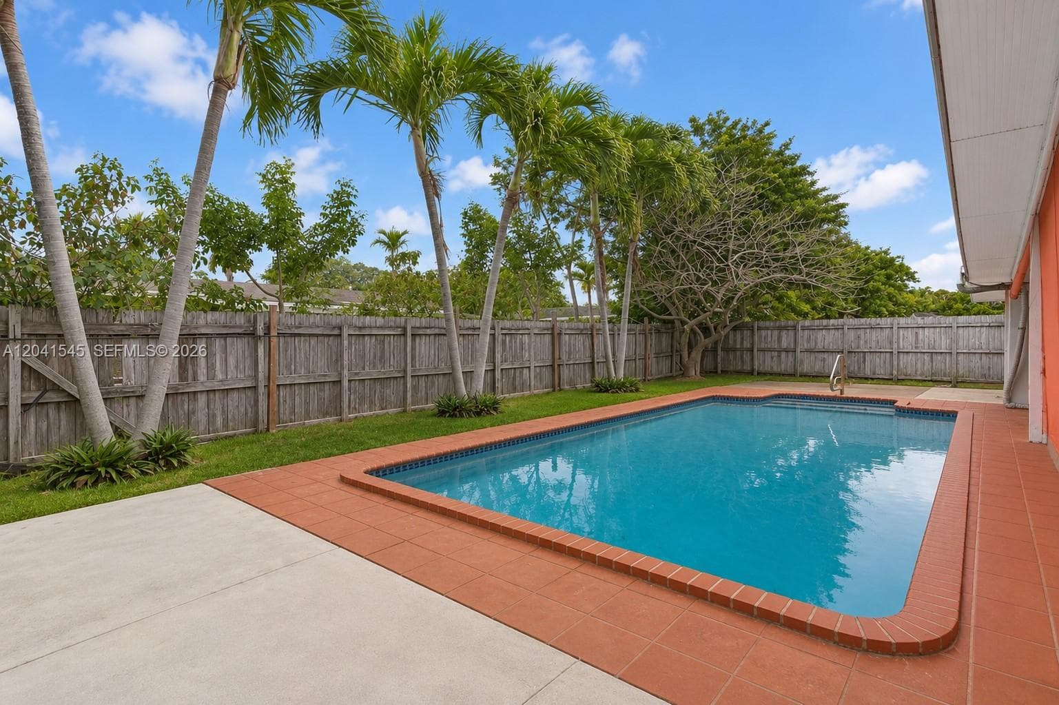 18670 Belview Dr, Cutler Bay, FL 33157 — zdjęcie 4