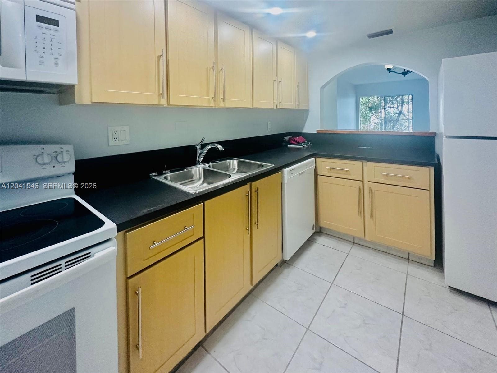 8101 SW 73rd Ave # 09, Miami, FL 33143 — zdjęcie 2