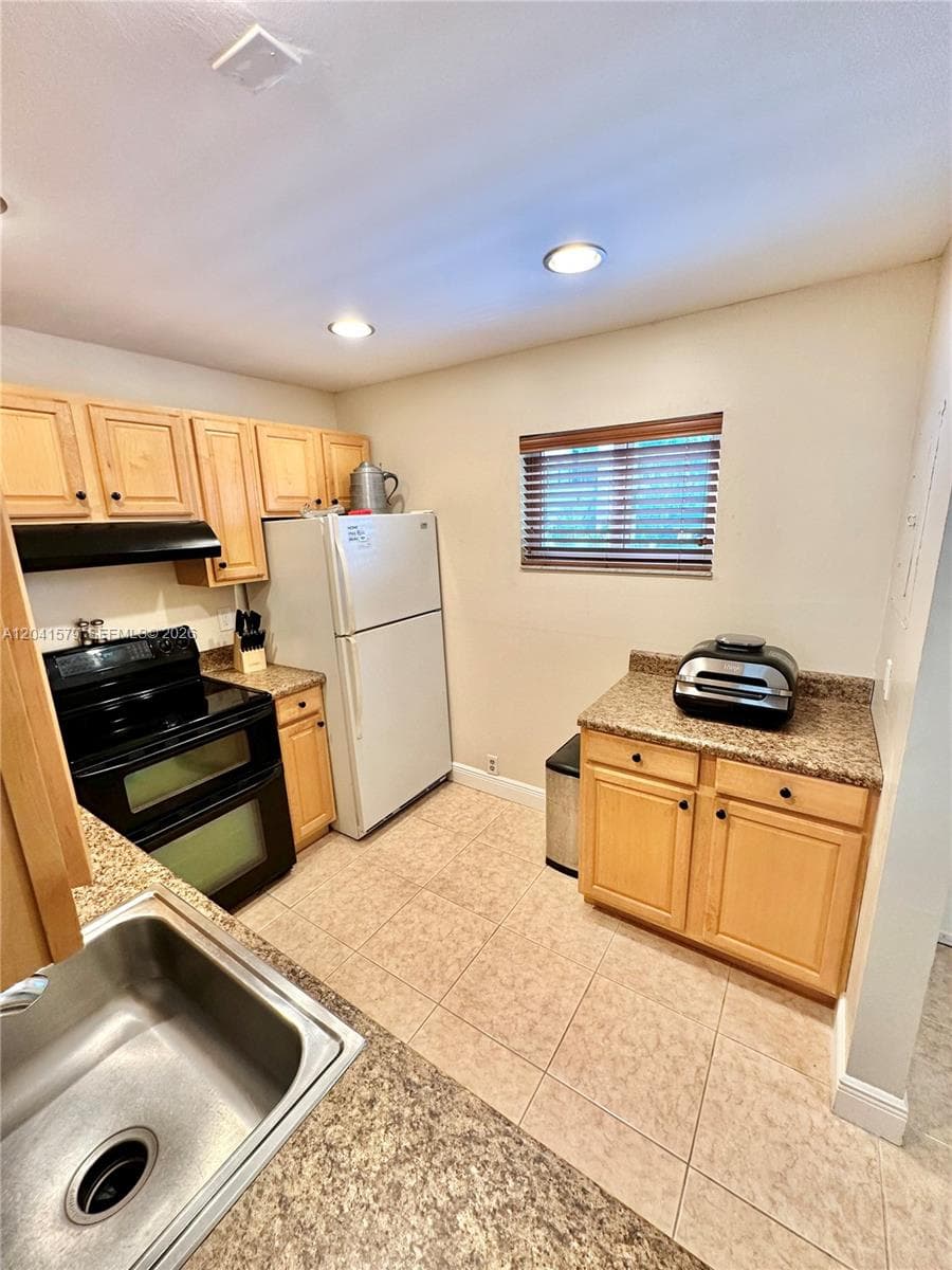 7561 NW 16th St # 2208, Plantation, FL 33313 — zdjęcie 5